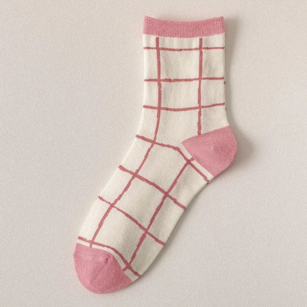 Pretty Pink & White Floral Socks