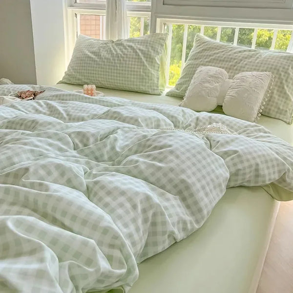 Cute Gingham Bedding Set