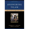Answering Islam: The Crescent in Light of the Cross - Paperback