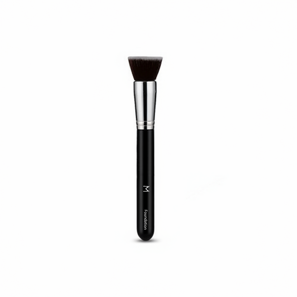 Foundation Brush – Dense Kabuki-Style Synthetic Bristles